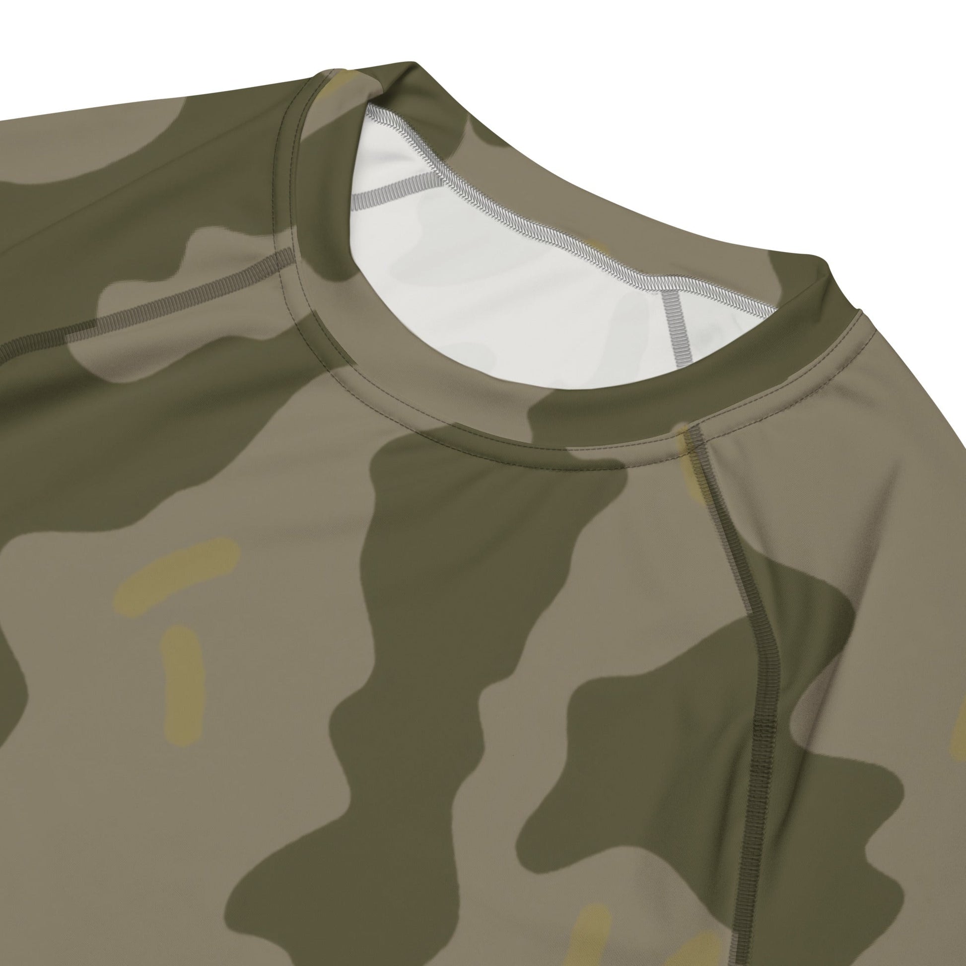 Warhammer 40k Imperial Guard Moebian 6th Regiment CAMO Mens Short-Sleeve Rash - Short-sleeve Guards