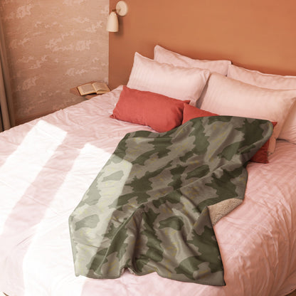 Warhammer 40k Imperial Guard Moebian 6th Regiment CAMO Sherpa blanket - Blankets