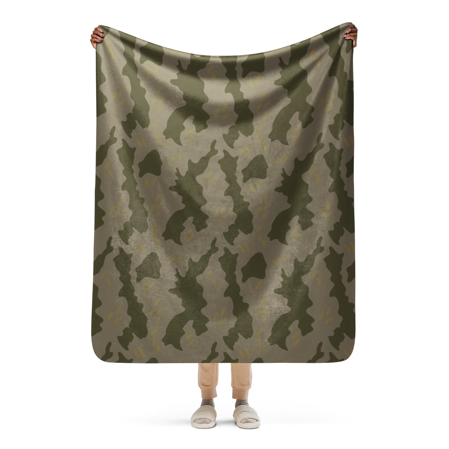 Warhammer 40k Imperial Guard Moebian 6th Regiment CAMO Sherpa blanket - 50″×60″ - Blankets
