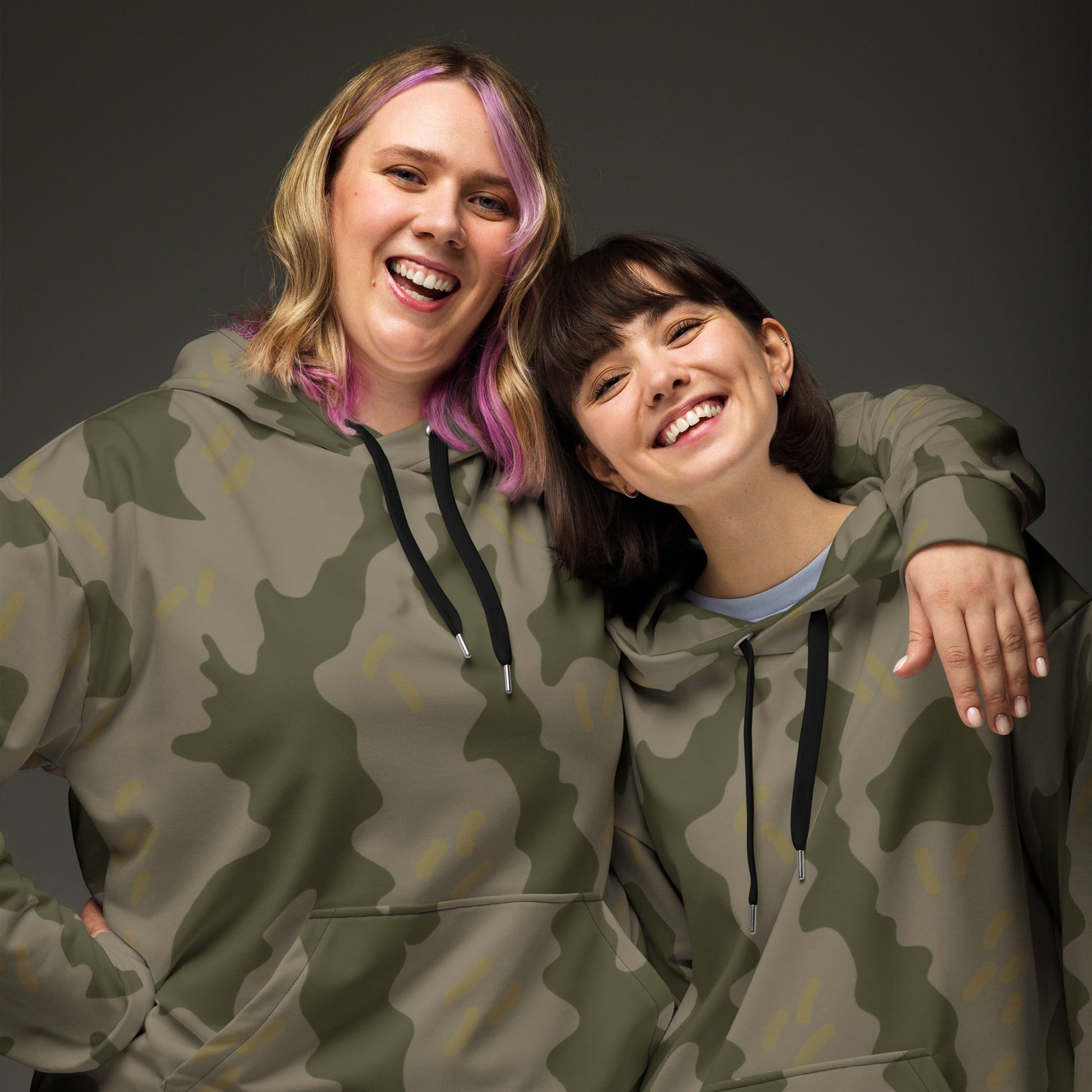 Warhammer 40k Imperial Guard Moebian 6th Regiment CAMO Unisex Hoodie
