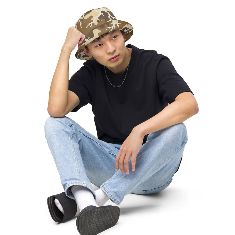 Xeno Sci-Fi Frontier Alien Marine CAMO Reversible Bucket Hat - Head