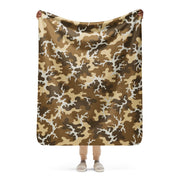 Xeno Sci-Fi Frontier Alien Marine CAMO Sherpa Blanket - 50″×60″